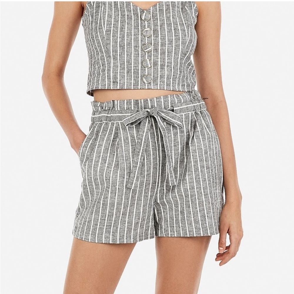 Express High Rise Striped Paperbag Waist Linen Shortie Shorts MEDIUM